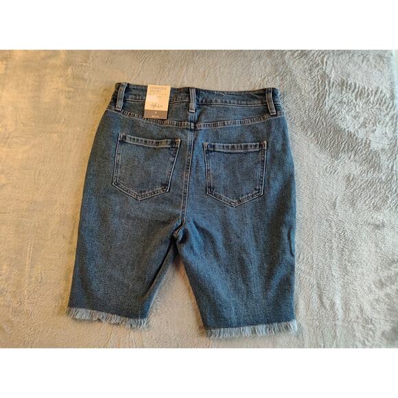 Style and Co Bermuda Shorts Womens Size 4 Blue Stretch Denim Distressed - Picture 2 of 16